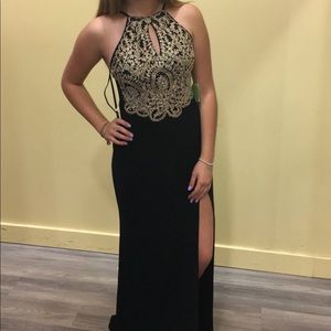 Gorgeous Long dress!